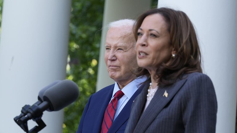 A television broadcasts the news that Vice President Kamala Harris was endorsed by President Joe Biden after he dropped out of the 2024 race for the White House, Sunday, July 21, 2024., in Paris.
