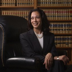 Profil Kamala Harris, Calon Kuat Pengganti Biden di Pilpres AS
