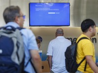 Penampakan Blue Screen Windows Buat Lumpuh Bandara Dunia
