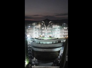 Akhirnya! Pemasangan Bilah Sayap Garuda Kantor Presiden di IKN Kelar