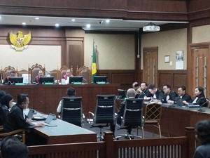 Hakim Berang Saksi Plin-plan soal Rp 500 Juta ke Gazalba: Ya Udah Terserah!