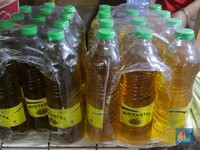 Bulog & ID Food Diminta Langsung Ambil Alih Minyakita, Ada Apa?