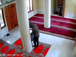 Pria di Mamuju Curi Uang Kotak Amal Masjid Modus Pura-pura Istirahat