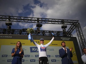 Remco Evenepoel: Dulu Kapten Timnas Belgia, Kini Bintang Baru Balap Sepeda