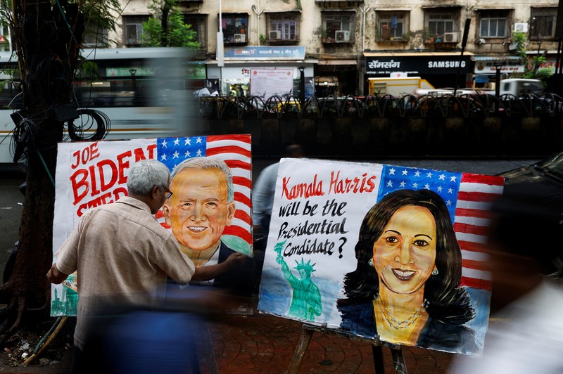Indian art teacher Prithvi Raj Kambli, makes painting of US. Vice President Kamala Harris, in Mumbai, India, Monday, July 22, 2024. (AP Photo/Rafiq Maqbool)