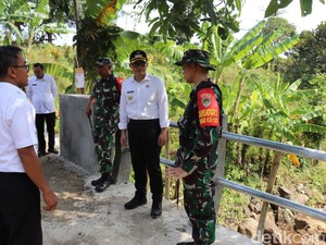 Ungkapan Wahyu Mijaya Usai TNI Bangun Jembatan di Desa Kubang