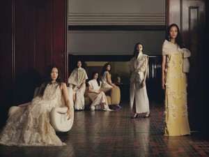 Persembahan Terbaru Sapto Djojokartiko Fall/Winter 2024, Eksplor Bahan Rajut