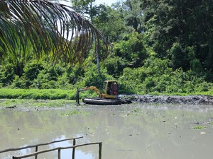Antisipasi Banjir, Pemkot Palembang Keruk Sungai di Musim Kemarau
