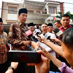 Terbaru! Kriteria Pengguna BBM Pertalite-Solar Sudah di Tangan Jokowi