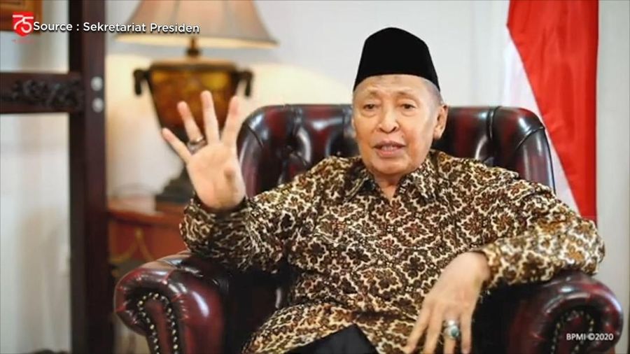 Wakil Presiden RI ke-9, Hamzah Haz, meninggal dunia. Hamzah Haz meninggal pada usia 84 tahun. Hamzah Haz lahir di Ketapang, Kalimantan Barat, pada 15 Februari 1940.
