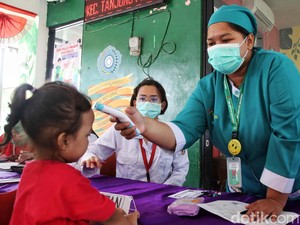 Imunisasi Rendah, Kemenkes: Ibu Gagal Vaksin Anak karena Terbentur Izin Suami