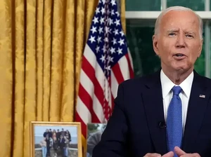 Biden Serahkan Obor ke Kamala Harris: Dia Tangguh dan Mampu