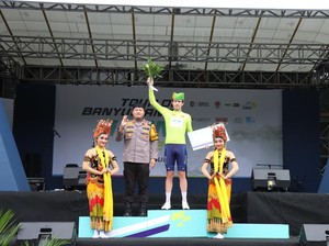 Tercepat di Etape 1 dan 2, Pembalap Australia Raih Ijen Sulfur Jersey