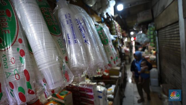 5 Cara Mudah Kurangi Paparan Mikroplastik Masuk ke Tubuh