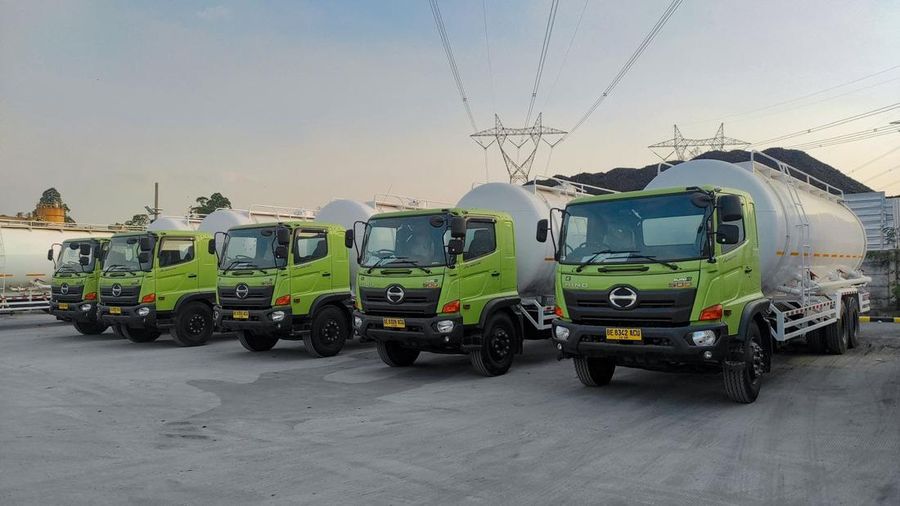 PT MPX Logistics International Tbk (MPXL)