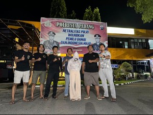 Selebgram Wanita di Padang Ditangkap Polisi gegara Promosikan Judi Online