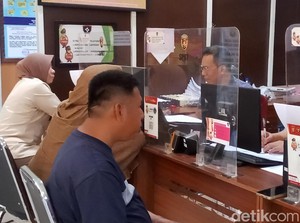 Pria Palembang Ditodong Saat Temani Calon Istri Belanja, Isi Dompet Dikuras