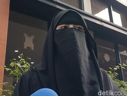 Jadwal Dakwah Ramadan Padat, Umi Pipik Usahakan Bukber di Rumah Jadwal Dakwah Ramadan Padat, Umi Pipik Usahakan Bukber di Rumah