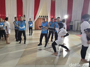 Giliran 66 Calon Taruni Pamer Bakat di Tes Pemeriksaan Penampilan Akpol