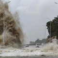 Taiwan Shut Down, 10.000 Orang Dievakusai-Penerbangan Dibatalkan
