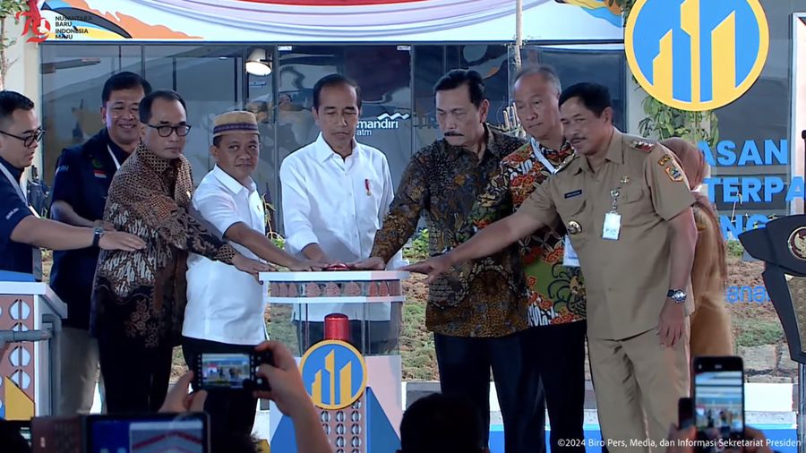 Presiden RI Jokowi meresmikan Operasional Kawasan Industri Terpadu Batang, Kab. Batang, 26 Juli 2024. (Tangkapan Layar Youtube))