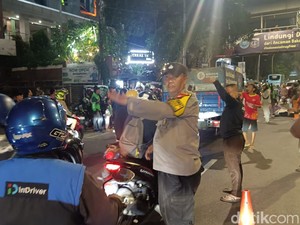 Pemotor Tewas Kecelakaan di Tendean Jaksel, Lalin Macet