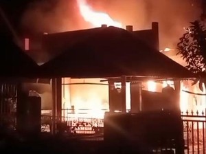 Kebakaran Hanguskan Rumah Pasutri di Bulukumba, Istri Tewas Terjebak