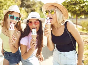 Begini Cara Makan Es Krim yang Tepat Menurut Pakar Etiket