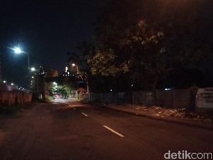 Menelusuri Lokasi Viral Tangis Wanita di Dekat Masjid Al-Akbar Surabaya