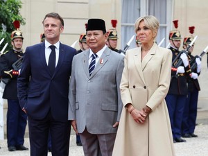 Prabowo Hadiri Pembukaan Olimpiade Paris 2024, Disambut Presiden Macron