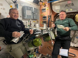 Astronaut Dilarang Konsumsi 6 Makanan Ini Selama di Luar Angkasa