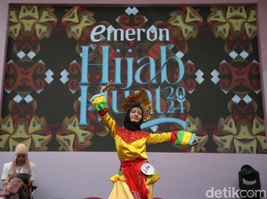 Norebang Hingga Ngobrol Bareng K.G.P.A.A. Mangkoenagoro X di Hijab Hunt Solo