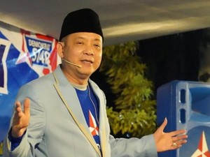 Tinggalkan Gus Makki, Ketua Demokrat Banyuwangi Serahkan Rekom ke Ipuk