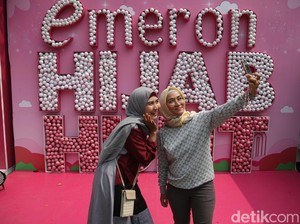 Semakin Panas! Aksi Peserta Emeron Hijab Hunt Jabodetabek Pamer Suara Tinggi
