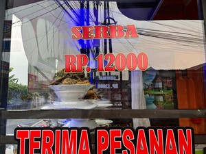 Dijamin Nggak Kegocek, Ini Beda Warung Padang Asli dengan Punya Orang Tegal