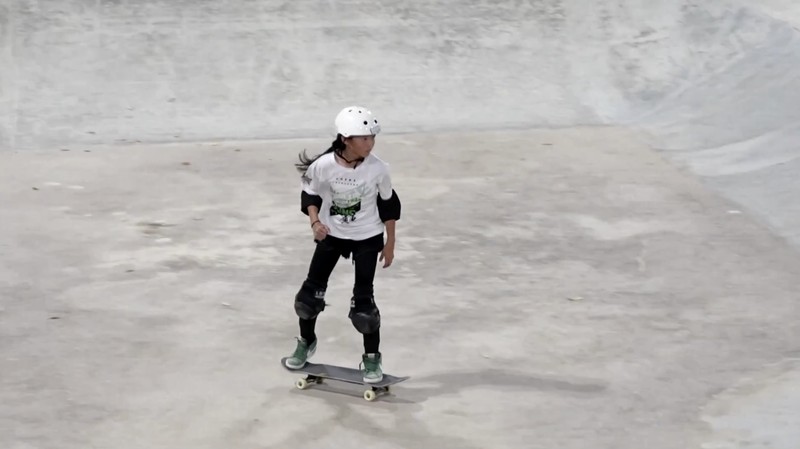 Atlet Skateboard dari China Zheng Haohao. Atlet Skateboard dari China Zheng Haohao. (Tangkapan Layar Video Reuters/CCTV)