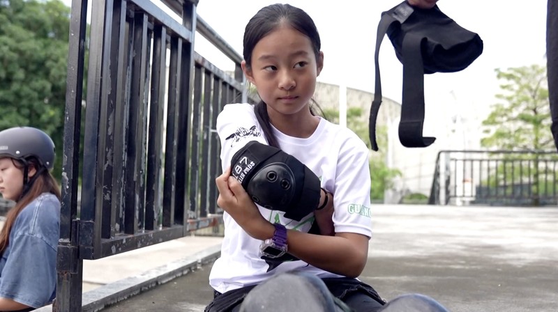 Atlet Skateboard dari China Zheng Haohao. Atlet Skateboard dari China Zheng Haohao. (Tangkapan Layar Video Reuters/CCTV)