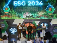 Komitmen dalam Pembangunan Berkelanjutan, ADHI Sabet 2 Penghargaan ESG