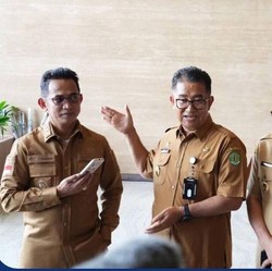 Jokowi Temui Kepala Daerah Kaltim di Istana Garuda IKN, Bahas Apa?
