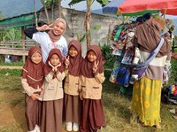 Perjuangan Hebat Anak-Anak Kaki Gunung Mencari Secercah Asa Pendidikan