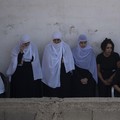 Siapa Suku Druze, Berpeci-Kerudung di Makam Korban Roket Golan Israel?
