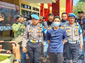 Aksi Gila Pemuda Bandung, Suka Telanjang Saat Terima Pesanan Ojol