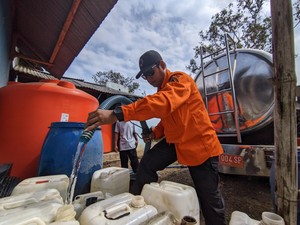 Daerah Kekeringan di Ponorogo Mulai Disuplai Air Bersih