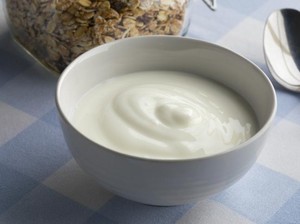 Greek Yogurt dan Manfaat Ajaibnya untuk Pencernaan