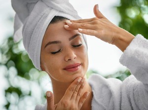 Review: Menjajal Pijat Buccal Facial Contour, Benar Beri Efek Seperti Botox?