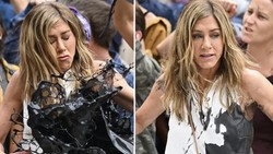 Viral Foto Jennifer Aniston Tiba-tiba Disiram Oli Saat Demo, Ini Faktanya