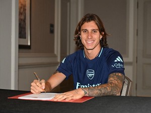 Calafiori Bermental Baja, Siap Bawa Arsenal Juara Liga Inggris