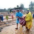 Longsor Dahsyat 'Gulung' India, Puluhan Orang Tewas-Ratusan Terjebak