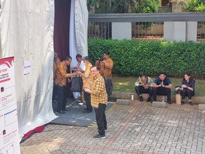 Tes Tulis Calon Dewas KPK Dimulai, Benny Mamoto Ikut Jadi Peserta