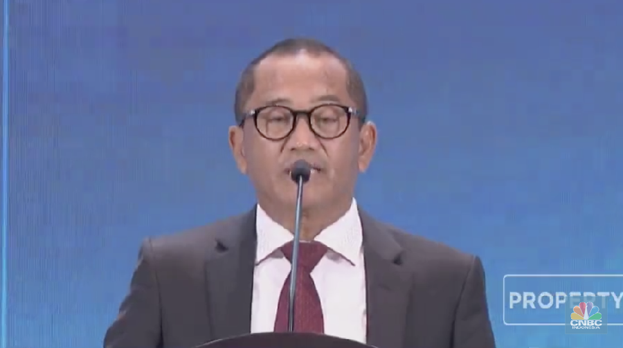 Ketua Umum Gapensi Andi Rukamana Nurdin dalam acara Gabungan Pelaksana Konstruksi Nasional Indonesia (GAPENSI) dengan tema “Refleksi dan Catatan 10 Tahun Pemerintahan Jokowi di Bidang Konstruksi, Infrastruktur, dan Investasi